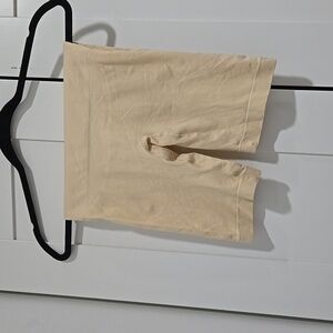 NWOT Spandex shaping shorts, beige, size M/L